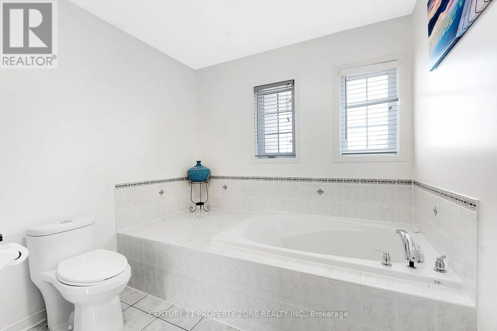 2 ORANMORE CRESCENT