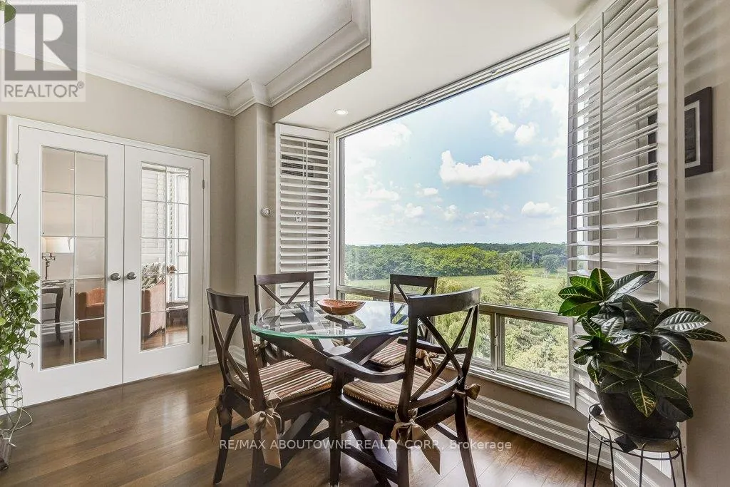 720 - 2511 LAKESHORE ROAD W