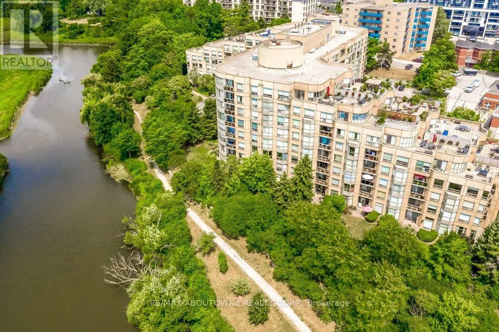 720 - 2511 LAKESHORE ROAD W