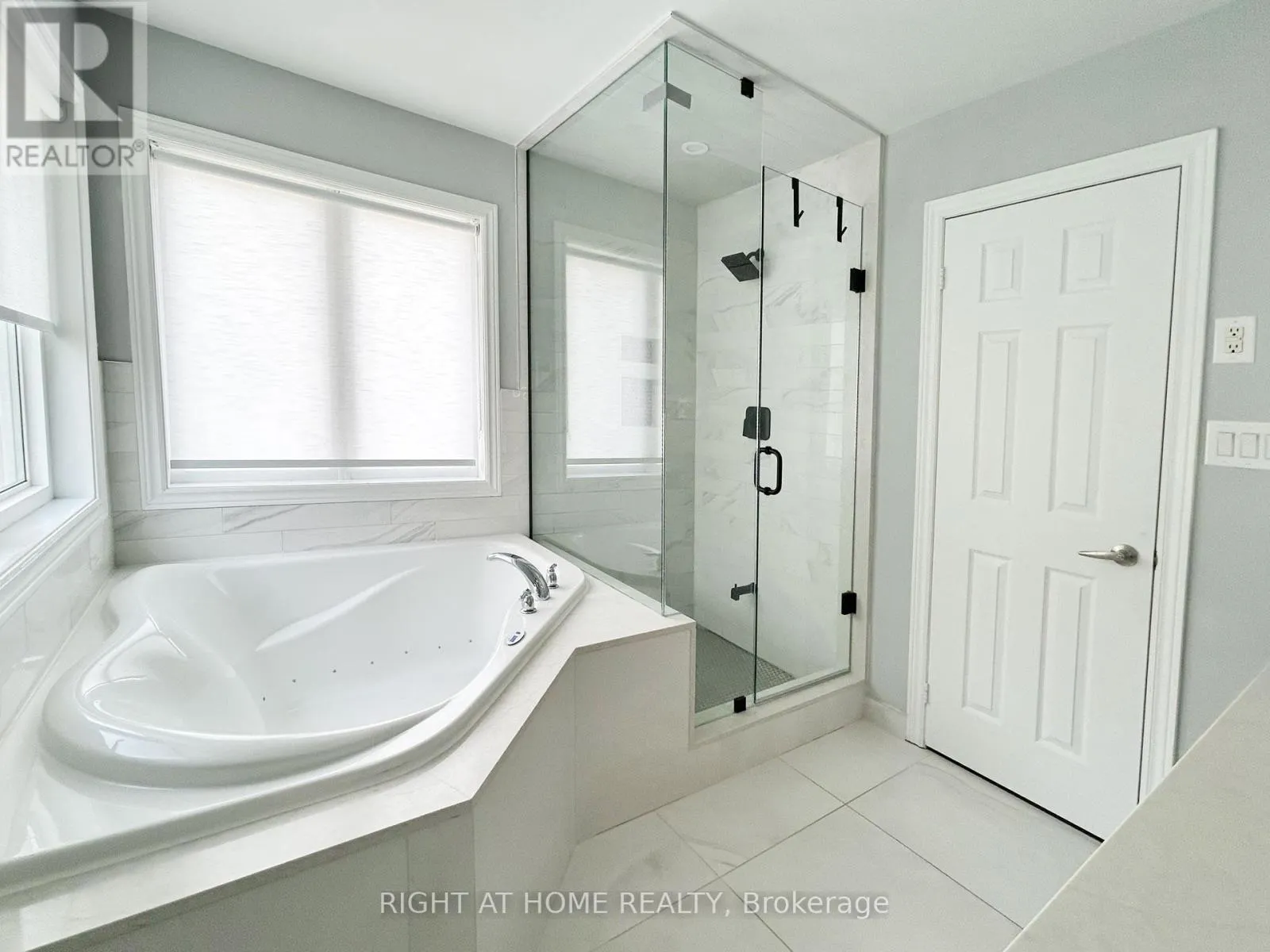 5515 DOCTOR PEDDLE CRESCENT