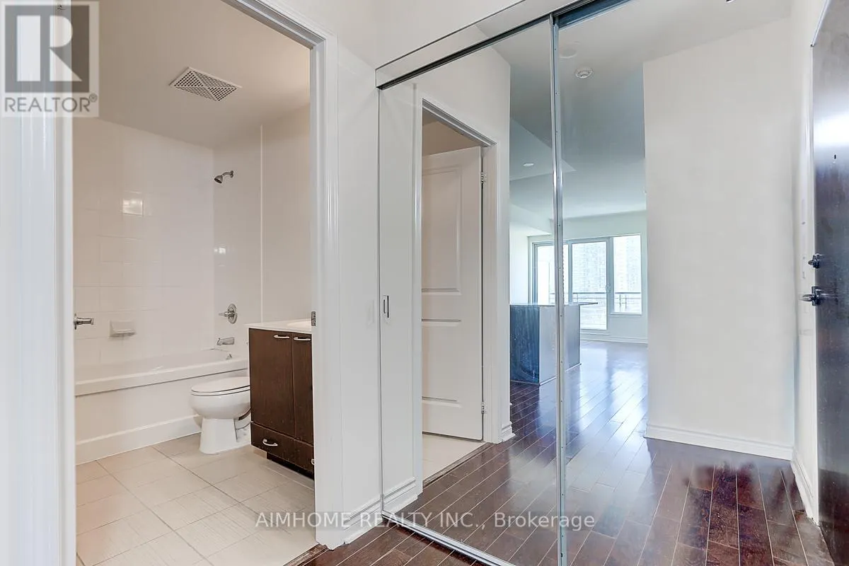 1106 - 385 PRINCE OF WALES DRIVE