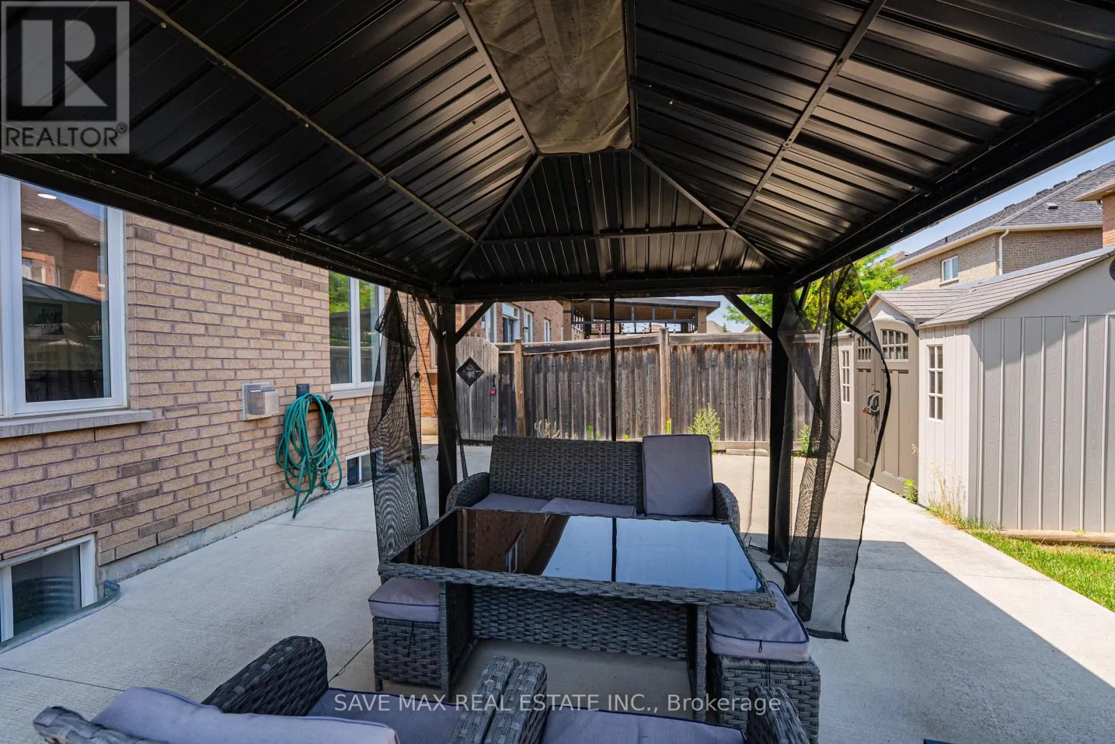 49 SCOTCHMERE CRESCENT