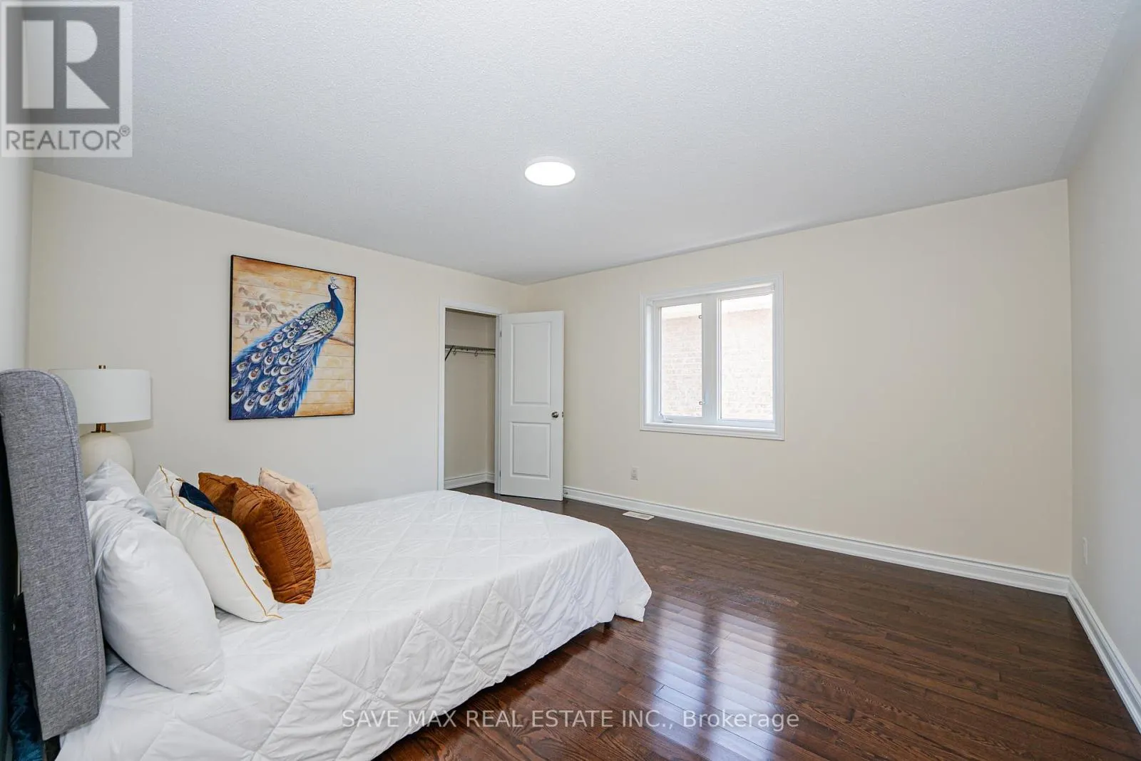 49 SCOTCHMERE CRESCENT