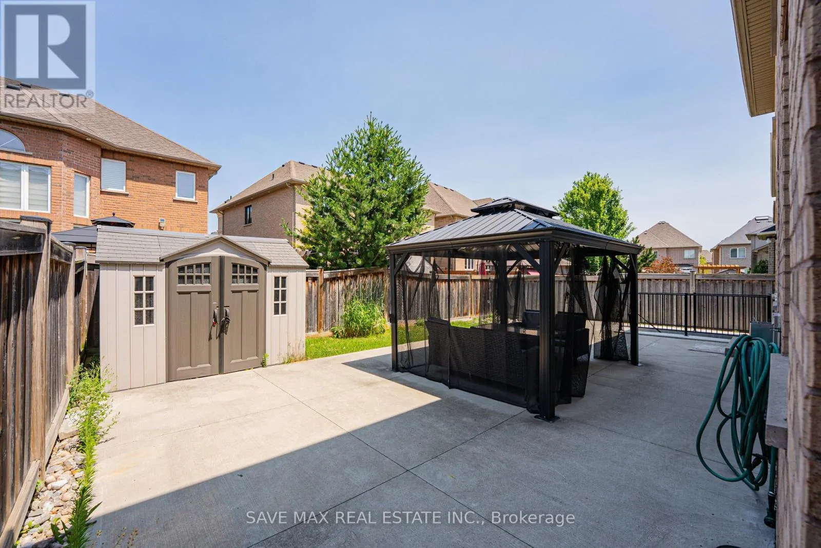 49 SCOTCHMERE CRESCENT