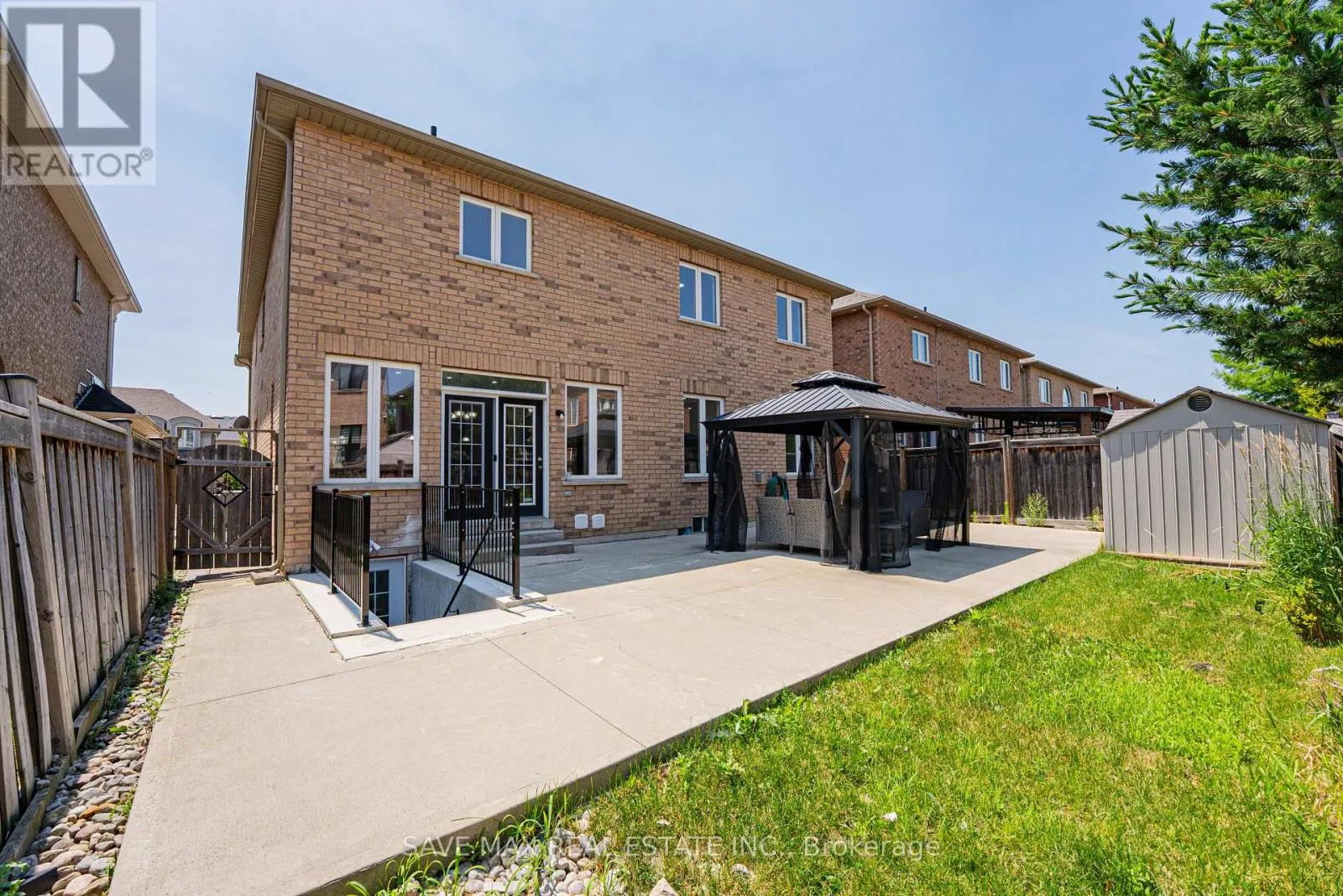 49 SCOTCHMERE CRESCENT