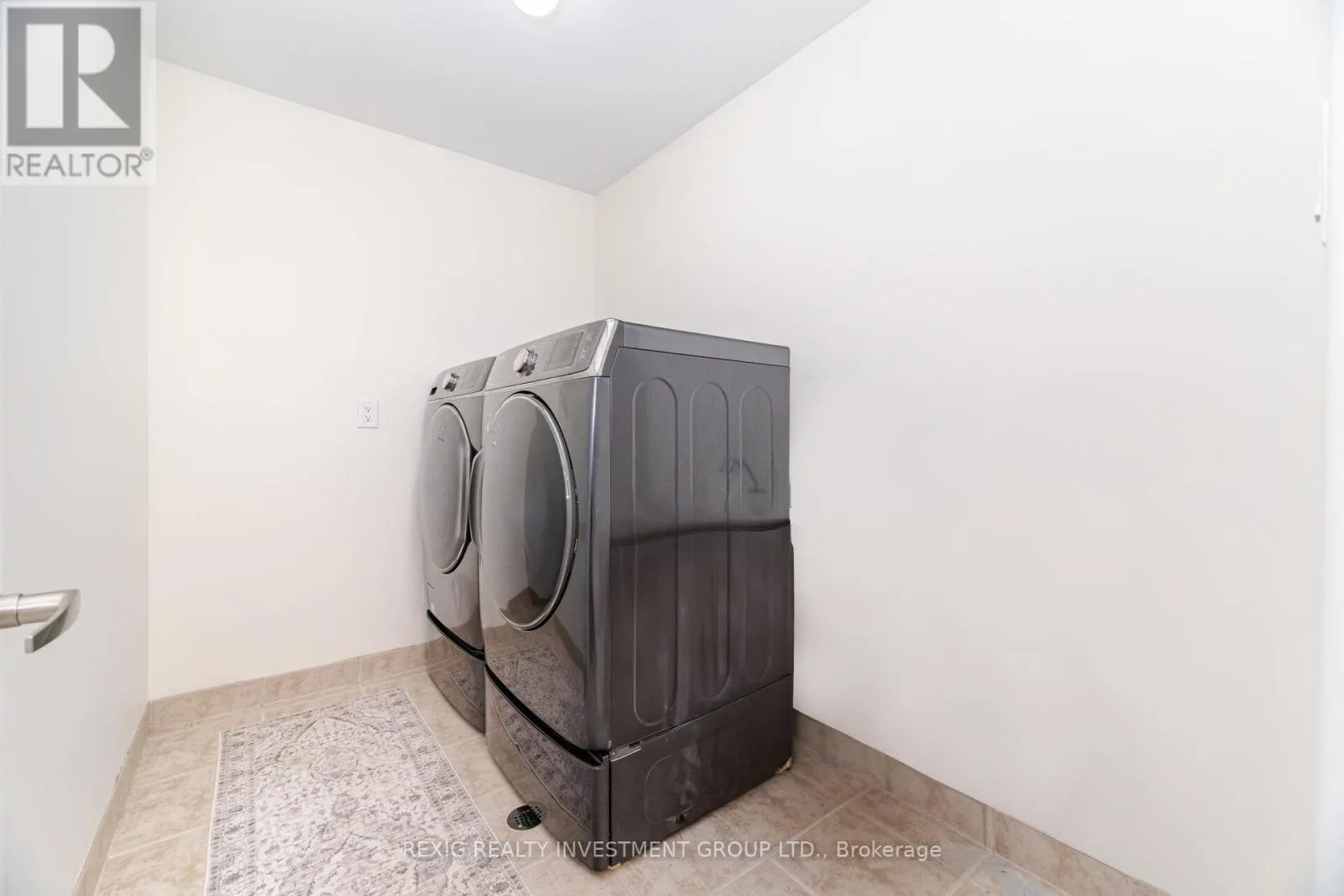 764 REECE COURT