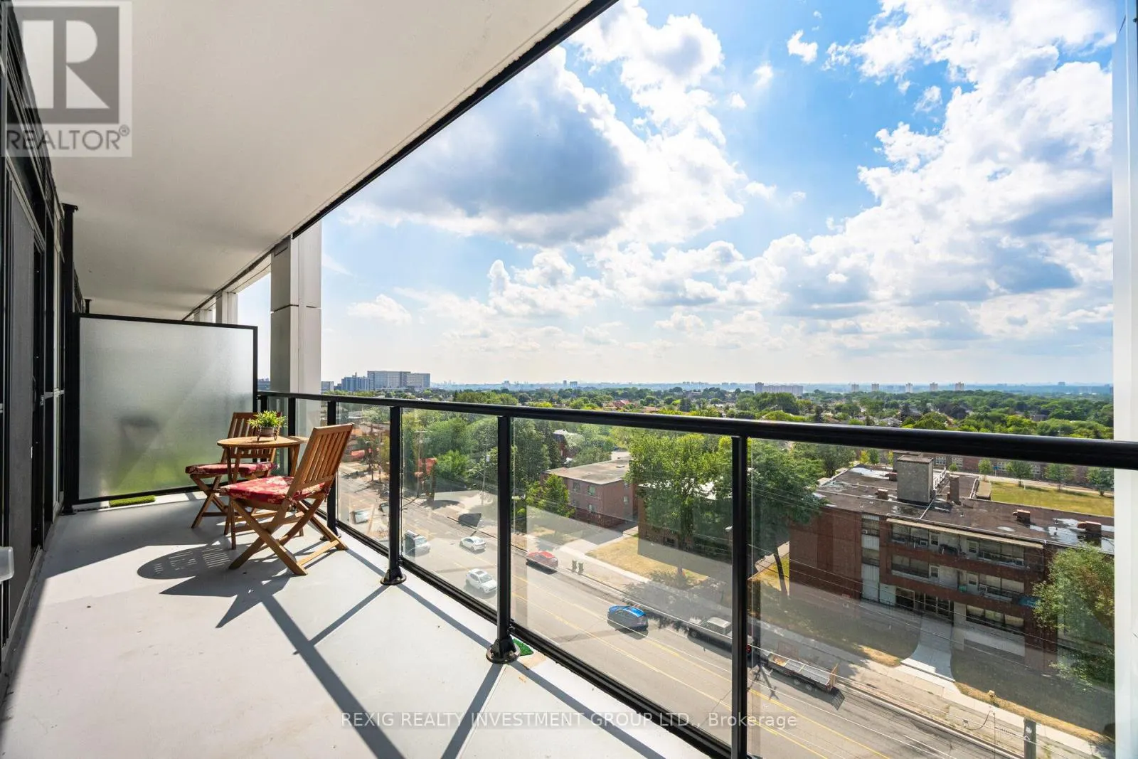 723 - 50 GEORGE BUTCHART DRIVE
