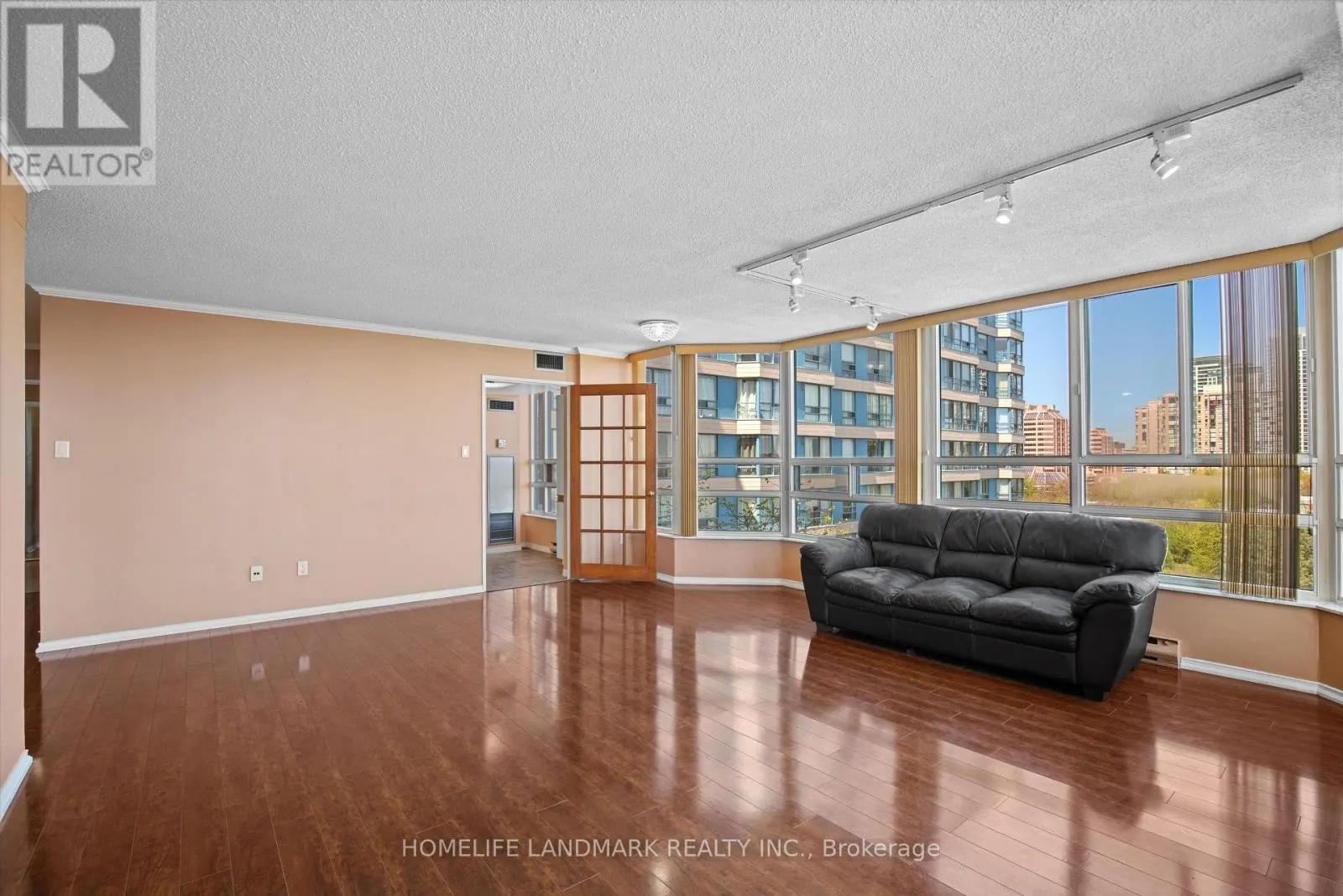 704 - 250 WEBB DRIVE