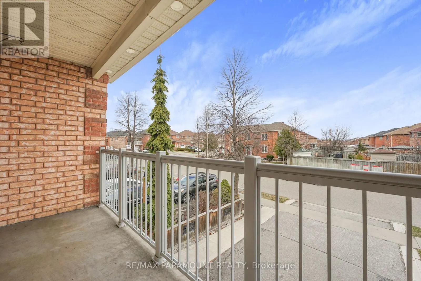 4 SUMMERDALE CRESCENT