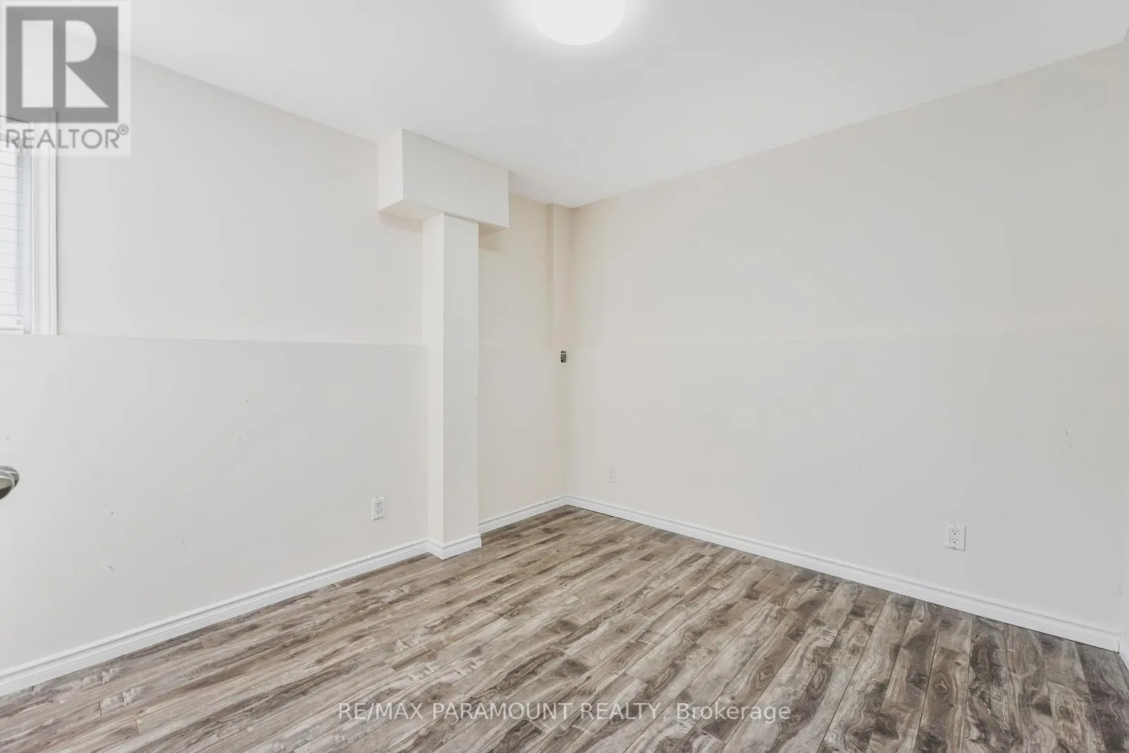 4 SUMMERDALE CRESCENT