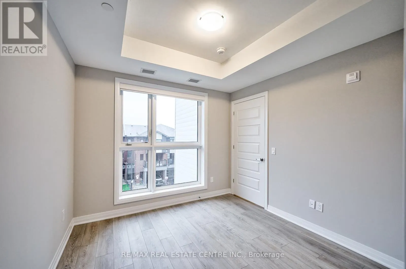 302 - 480 GORDON KRANTZ AVENUE
