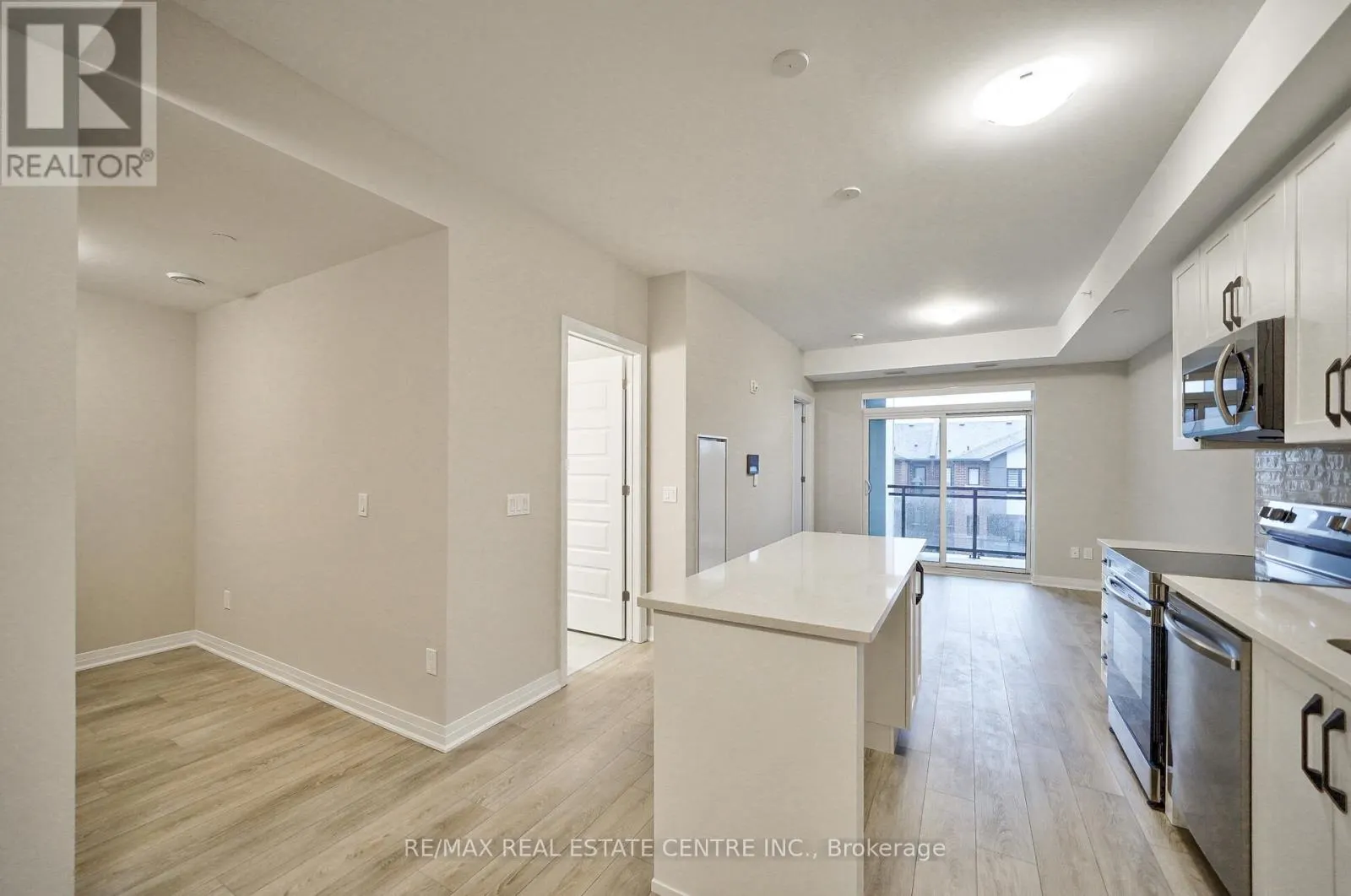 302 - 480 GORDON KRANTZ AVENUE