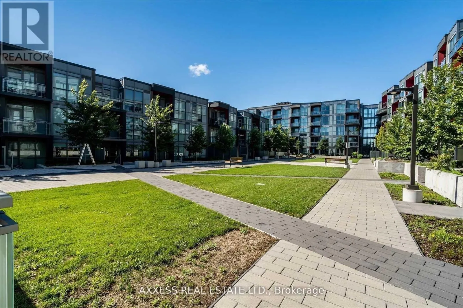 B210 - 5240 DUNDAS STREET
