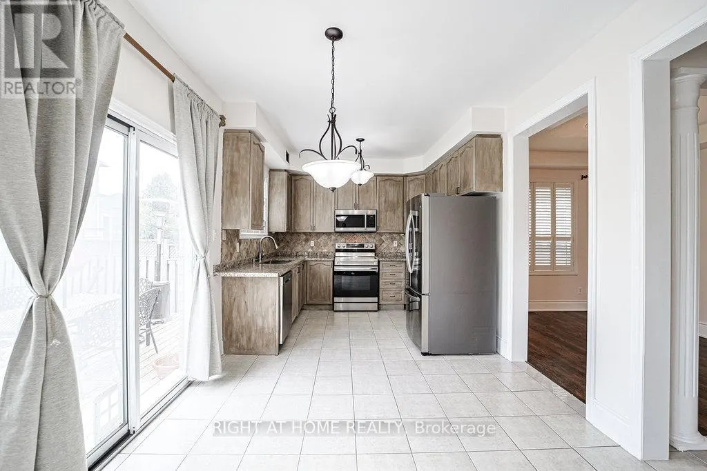 176 COOKE CRESCENT