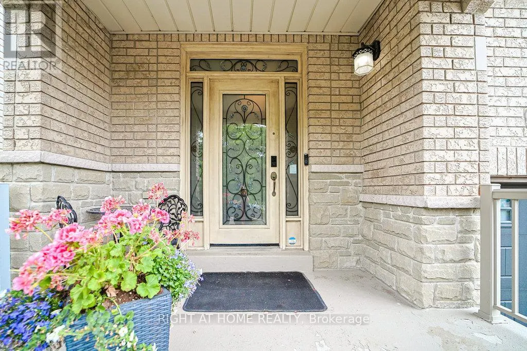 176 COOKE CRESCENT