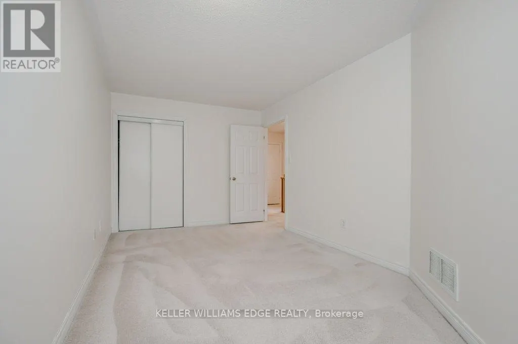 30 - 233 DUSKYWING WAY