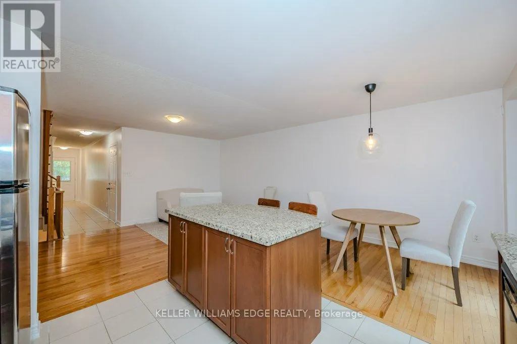 30 - 233 DUSKYWING WAY