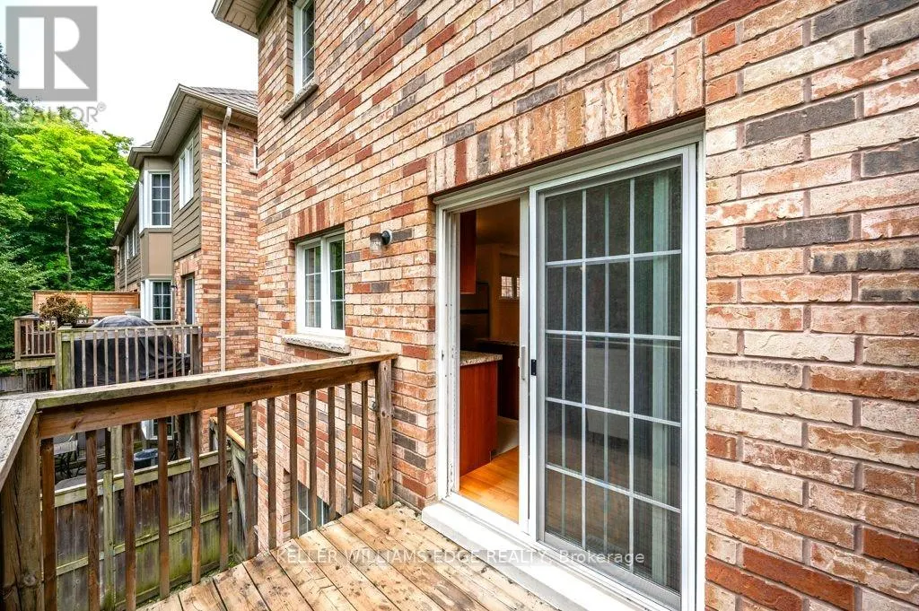 30 - 233 DUSKYWING WAY
