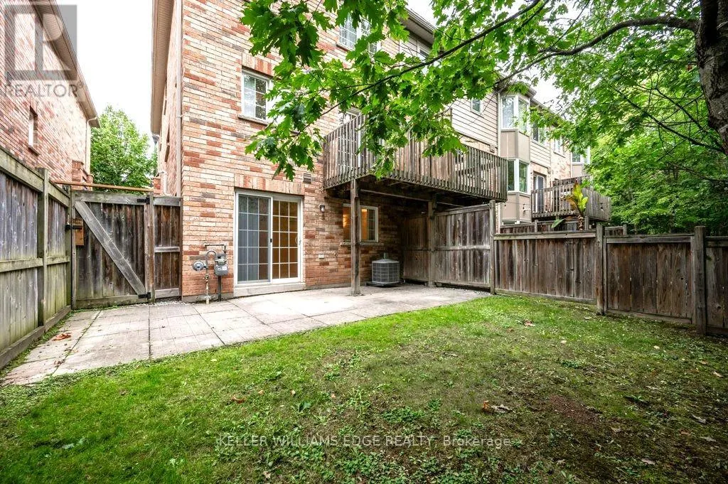 30 - 233 DUSKYWING WAY