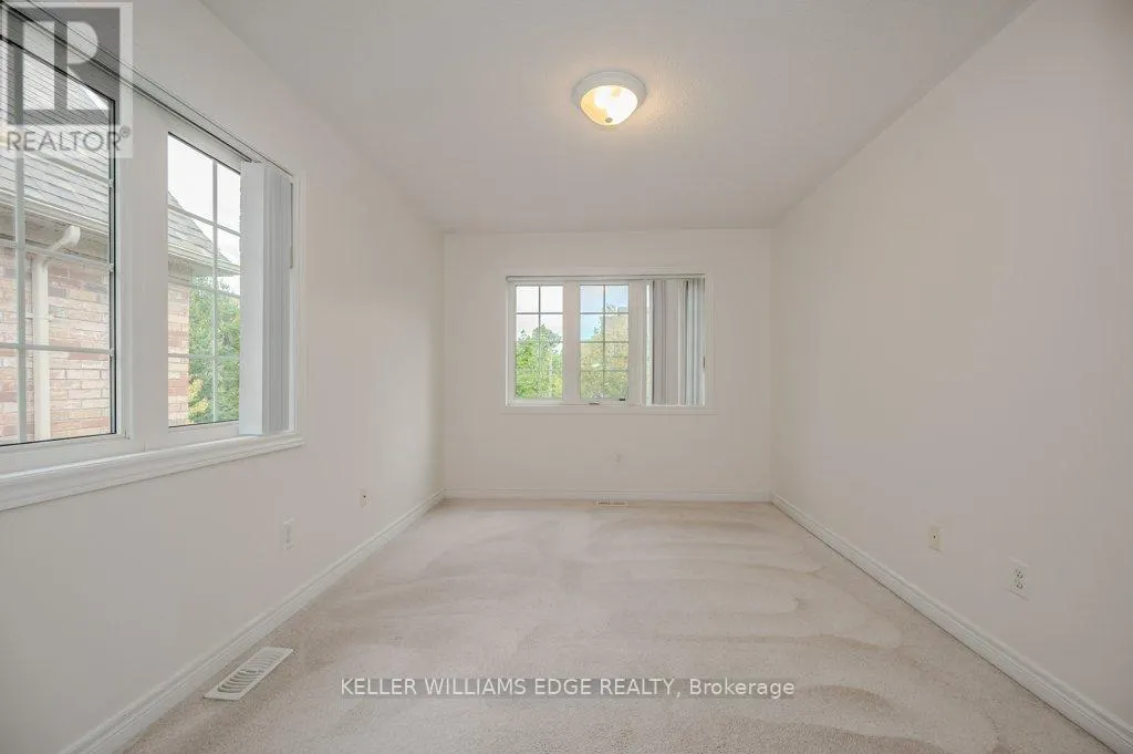 30 - 233 DUSKYWING WAY