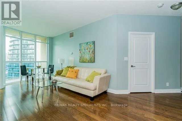 1306 - 70 ABSOLUTE AVENUE