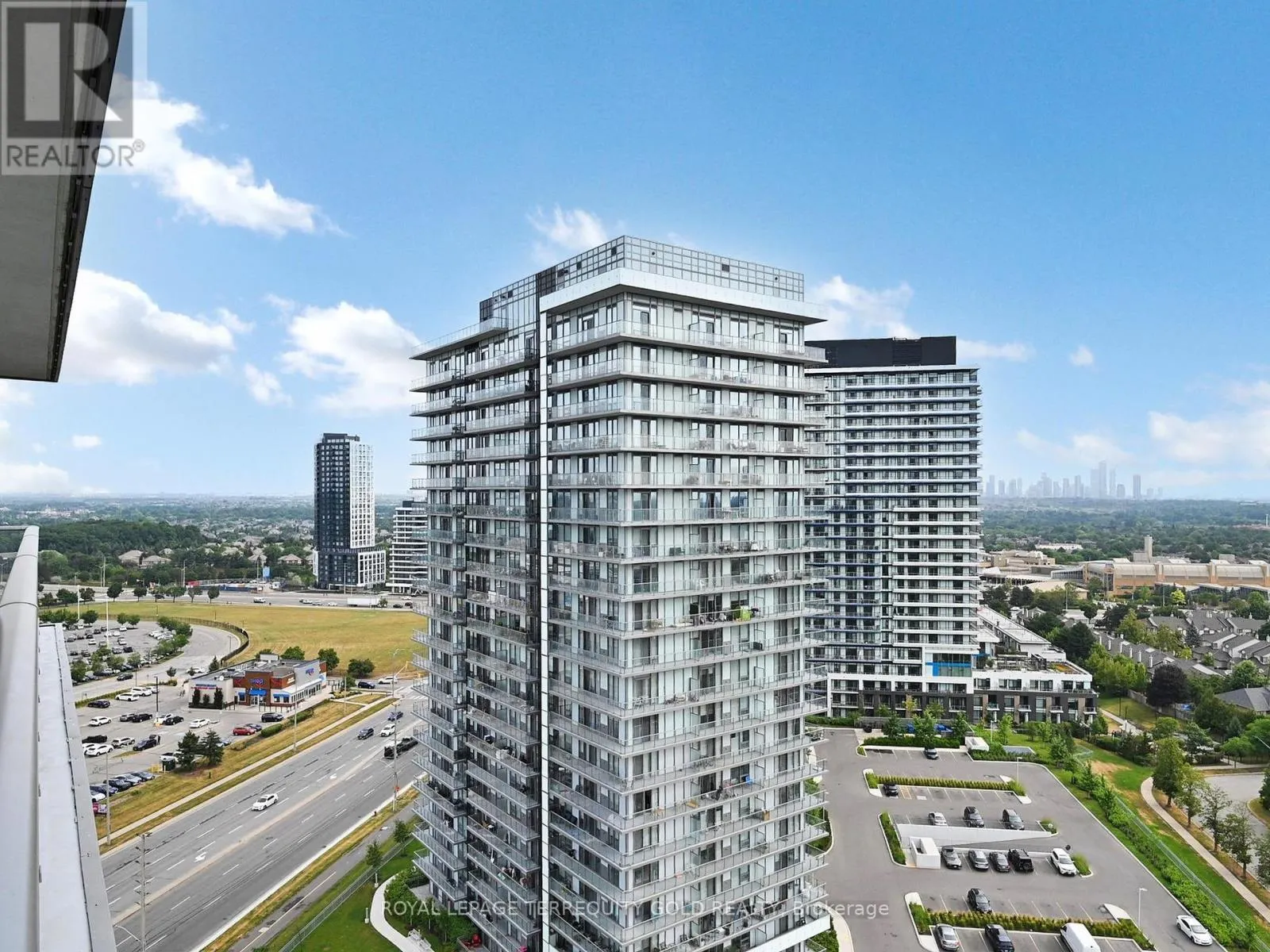 1703 - 4699 GLEN ERIN DRIVE