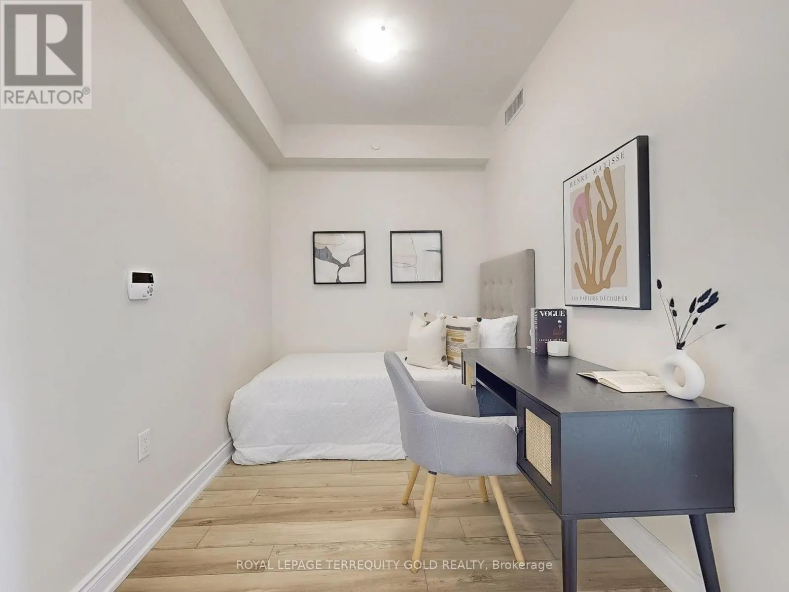 1703 - 4699 GLEN ERIN DRIVE