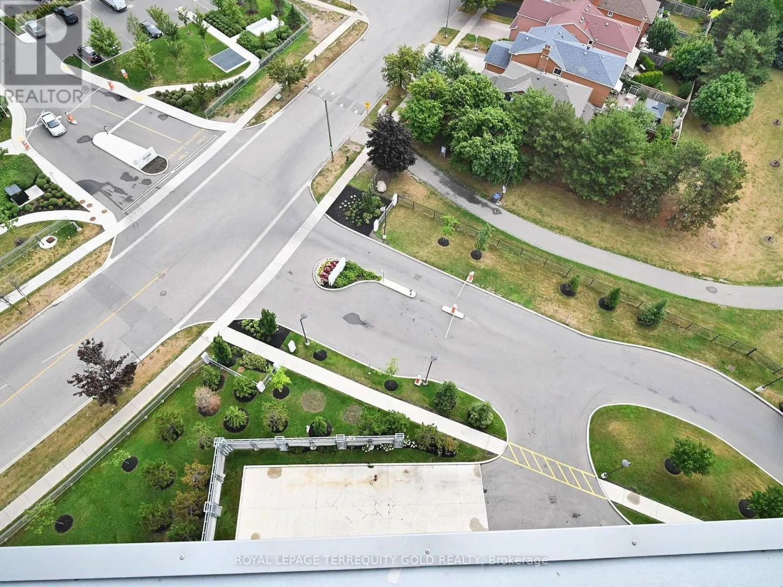 1703 - 4699 GLEN ERIN DRIVE