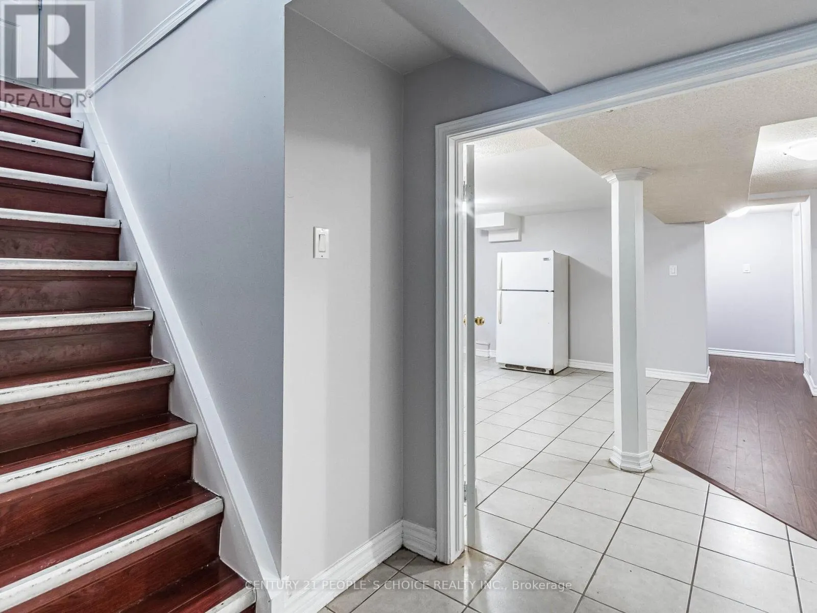 35 FARR AVENUE