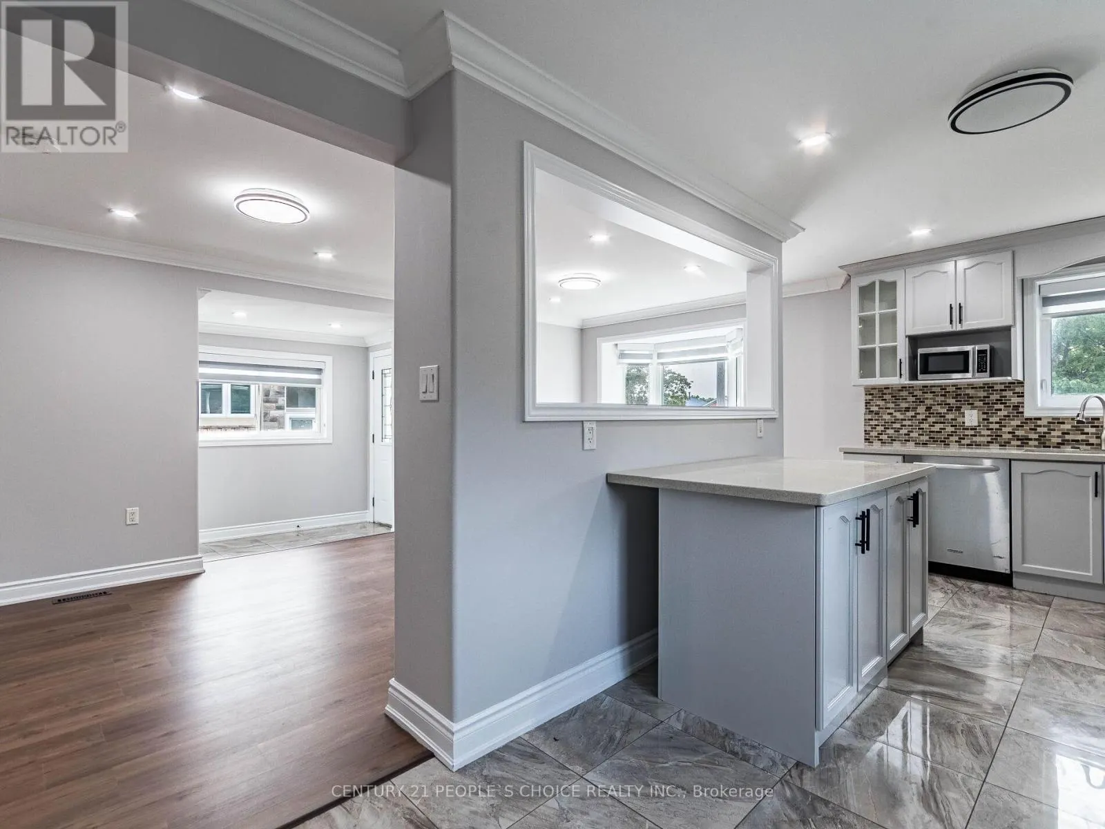 35 FARR AVENUE