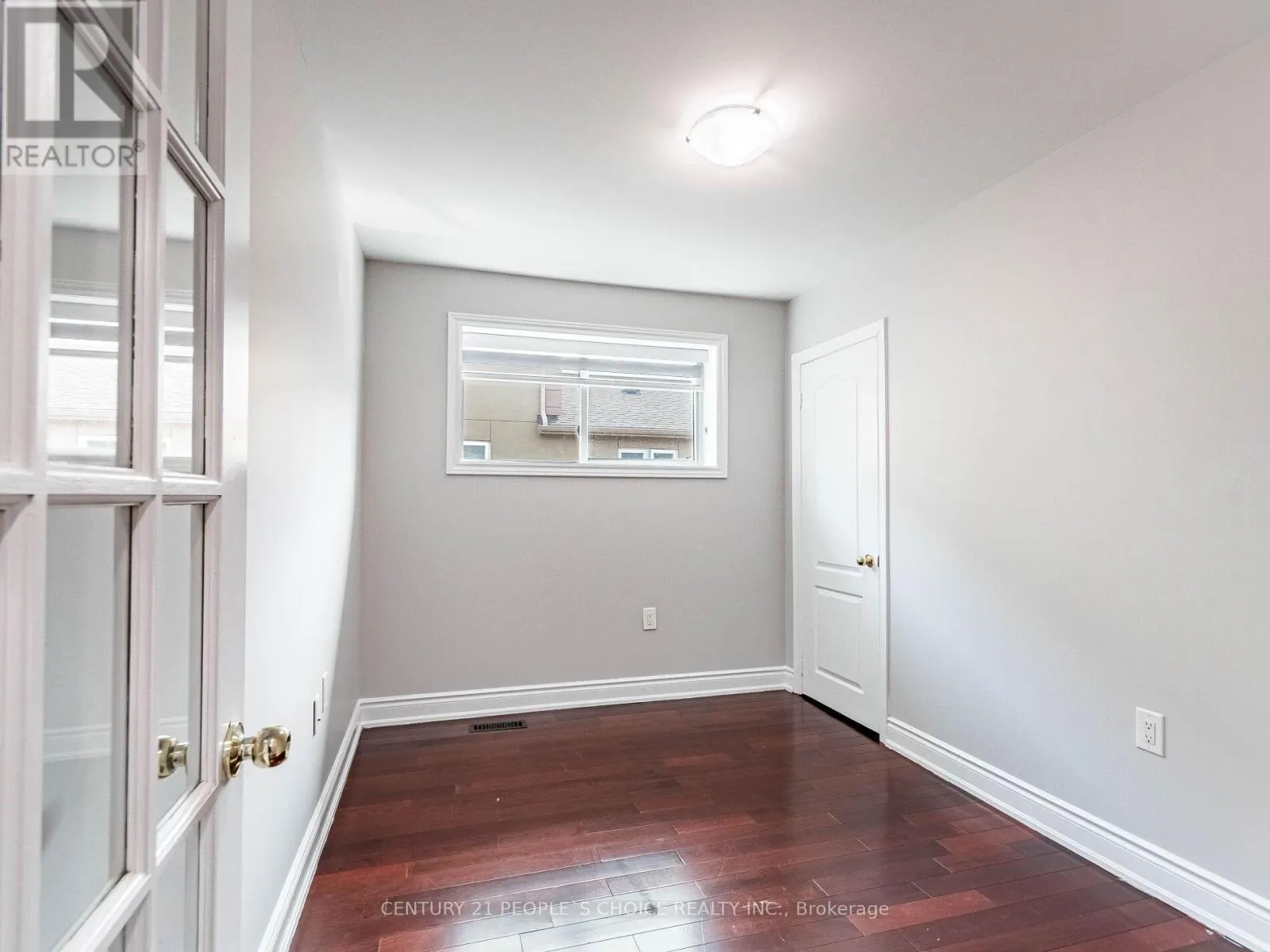 35 FARR AVENUE
