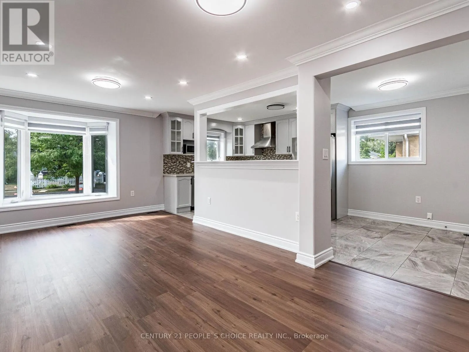 35 FARR AVENUE