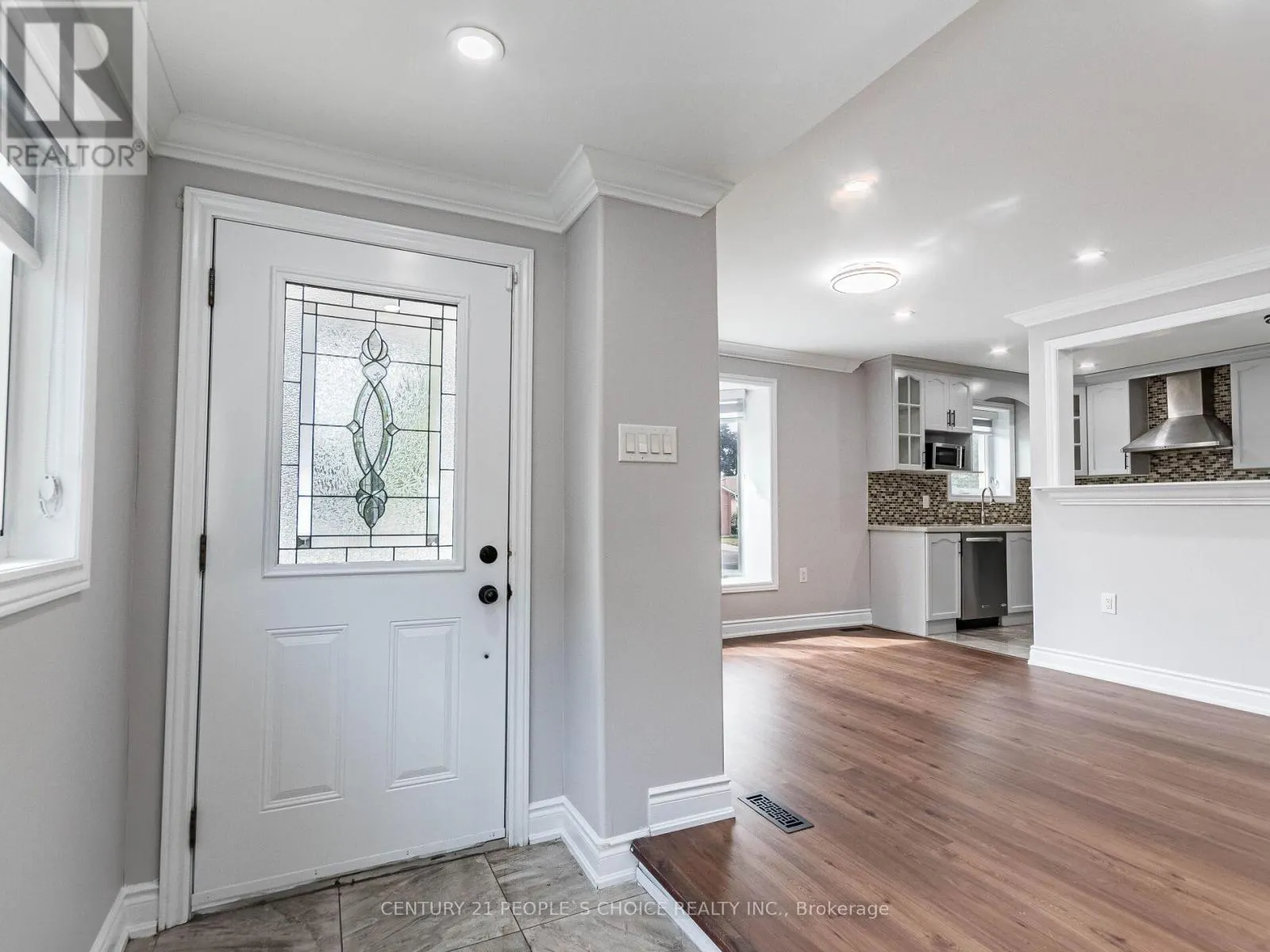 35 FARR AVENUE