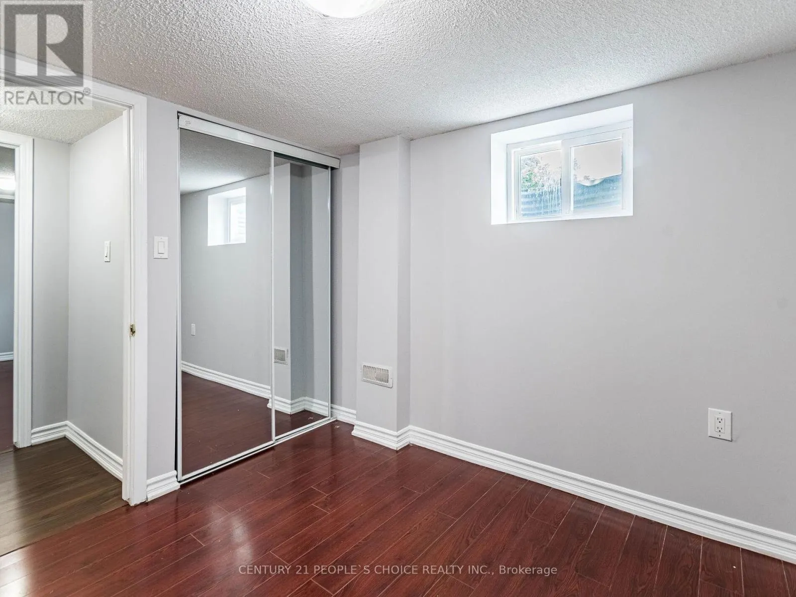 35 FARR AVENUE