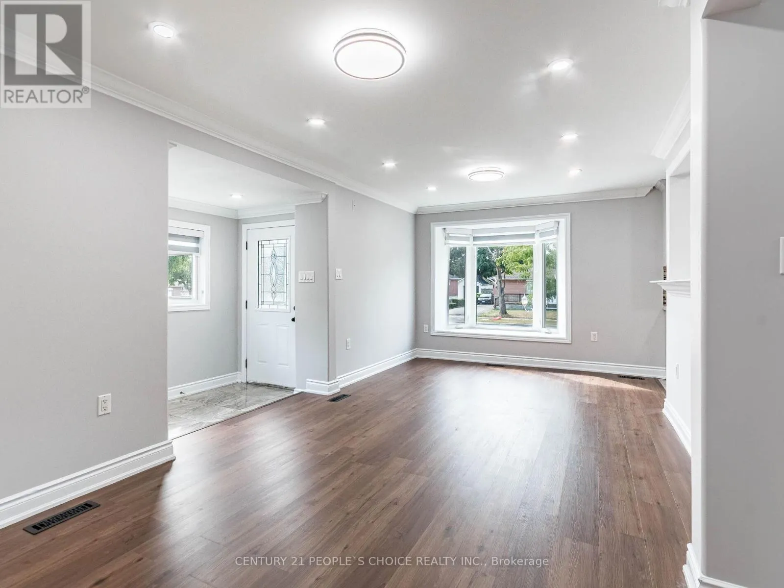 35 FARR AVENUE