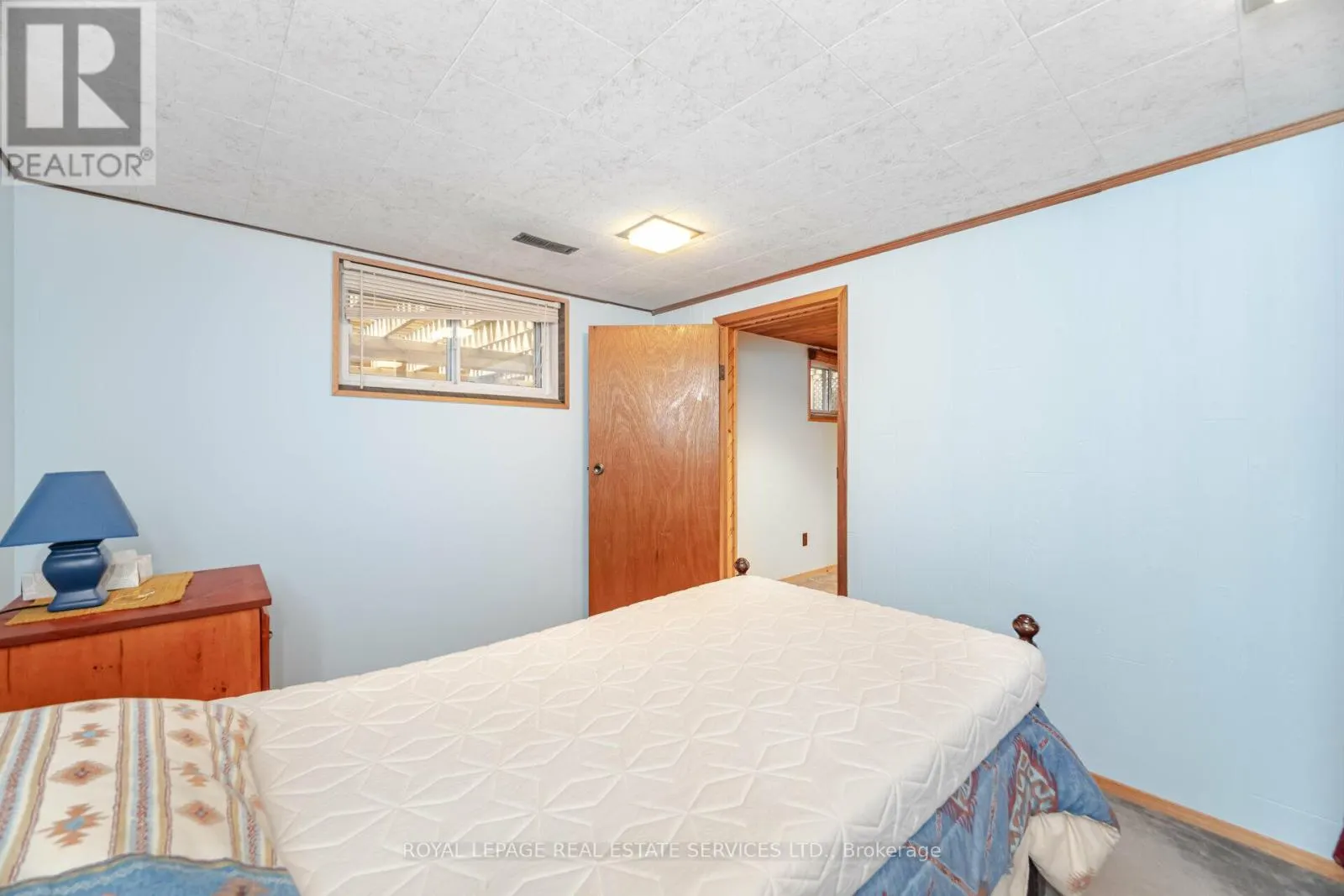 44 MAPLE AVENUE N