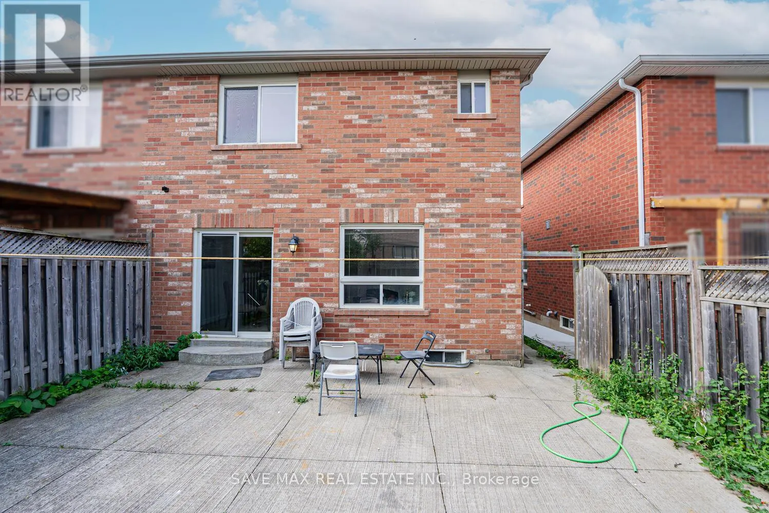 100 BUSHMILL CIRCLE