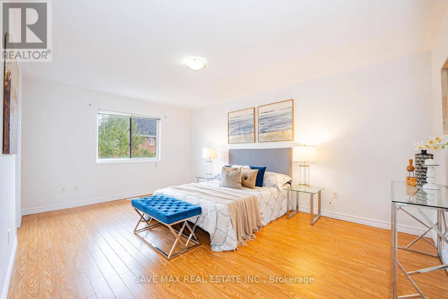 100 BUSHMILL CIRCLE