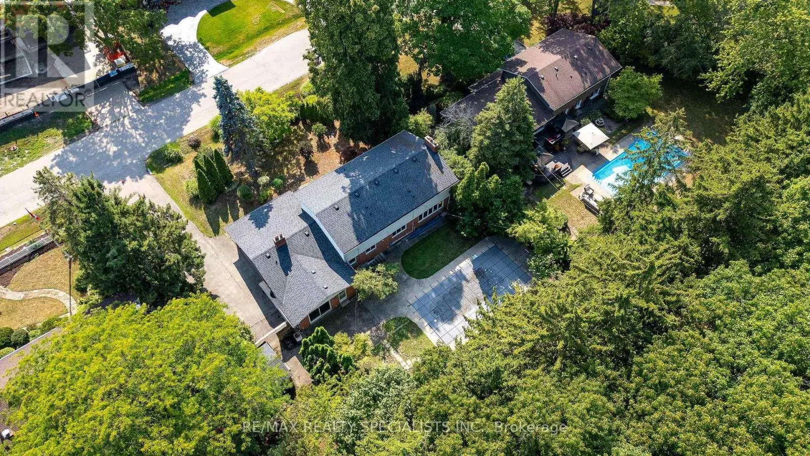 145 WOLFDALE AVENUE