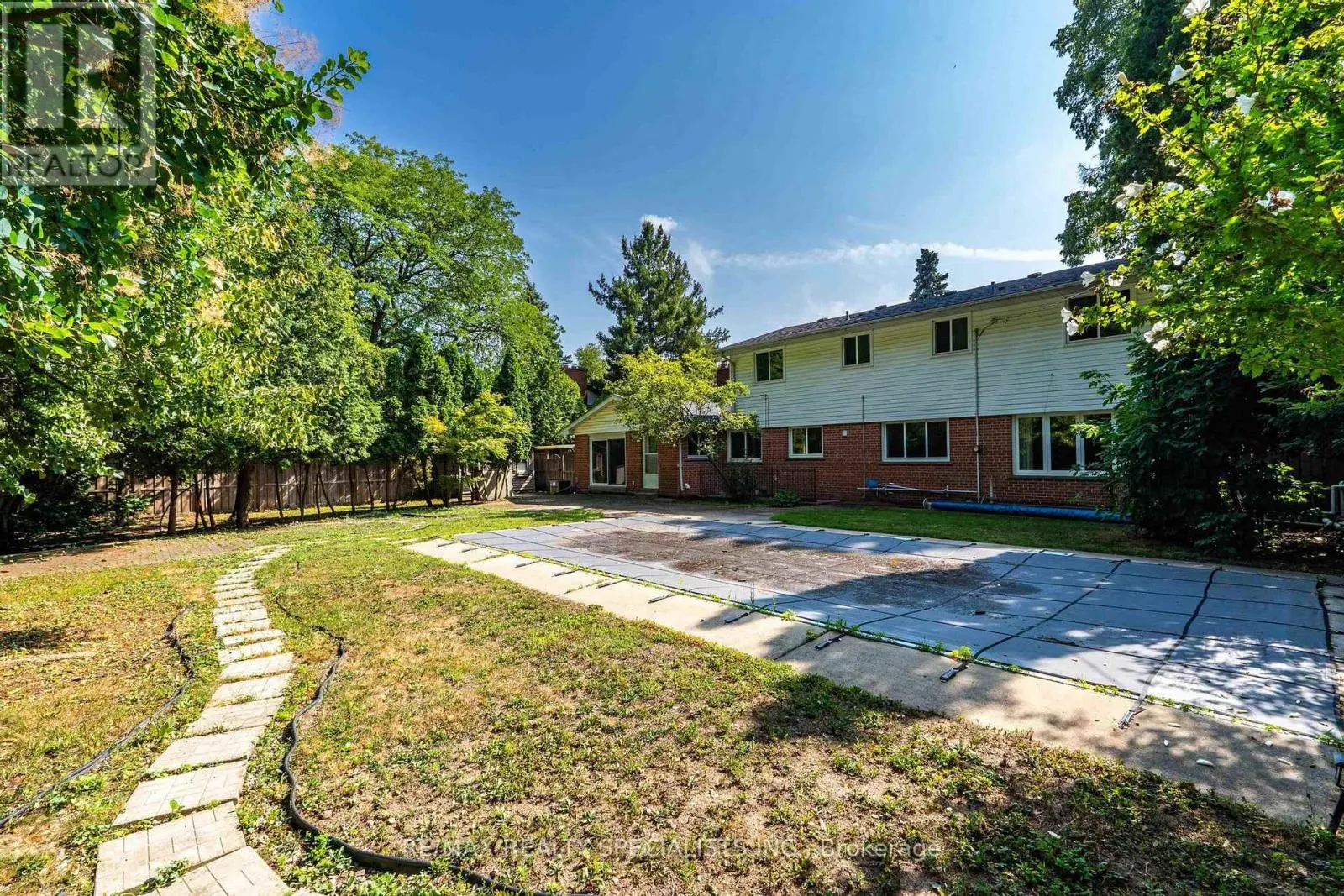 145 WOLFDALE AVENUE