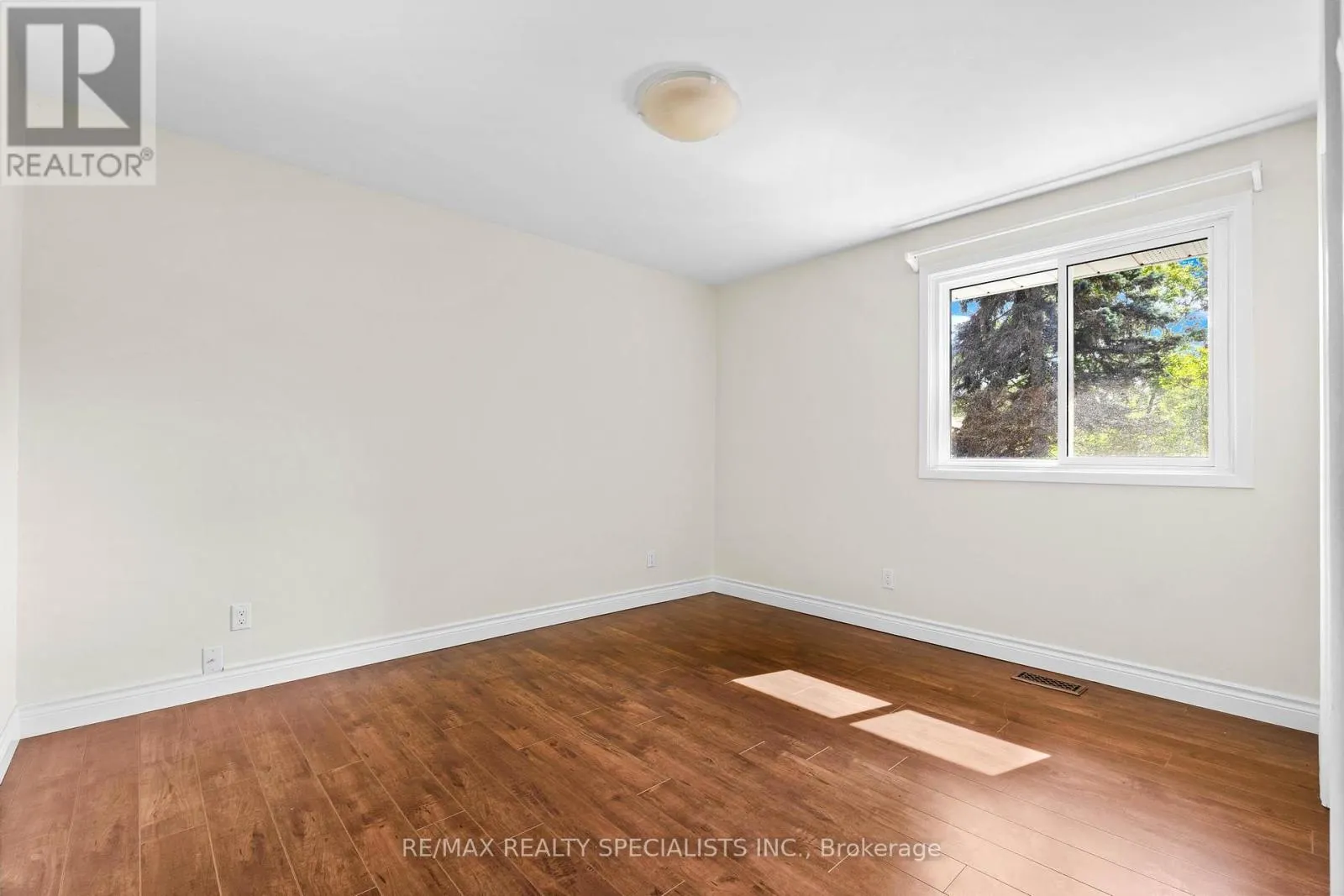 145 WOLFDALE AVENUE
