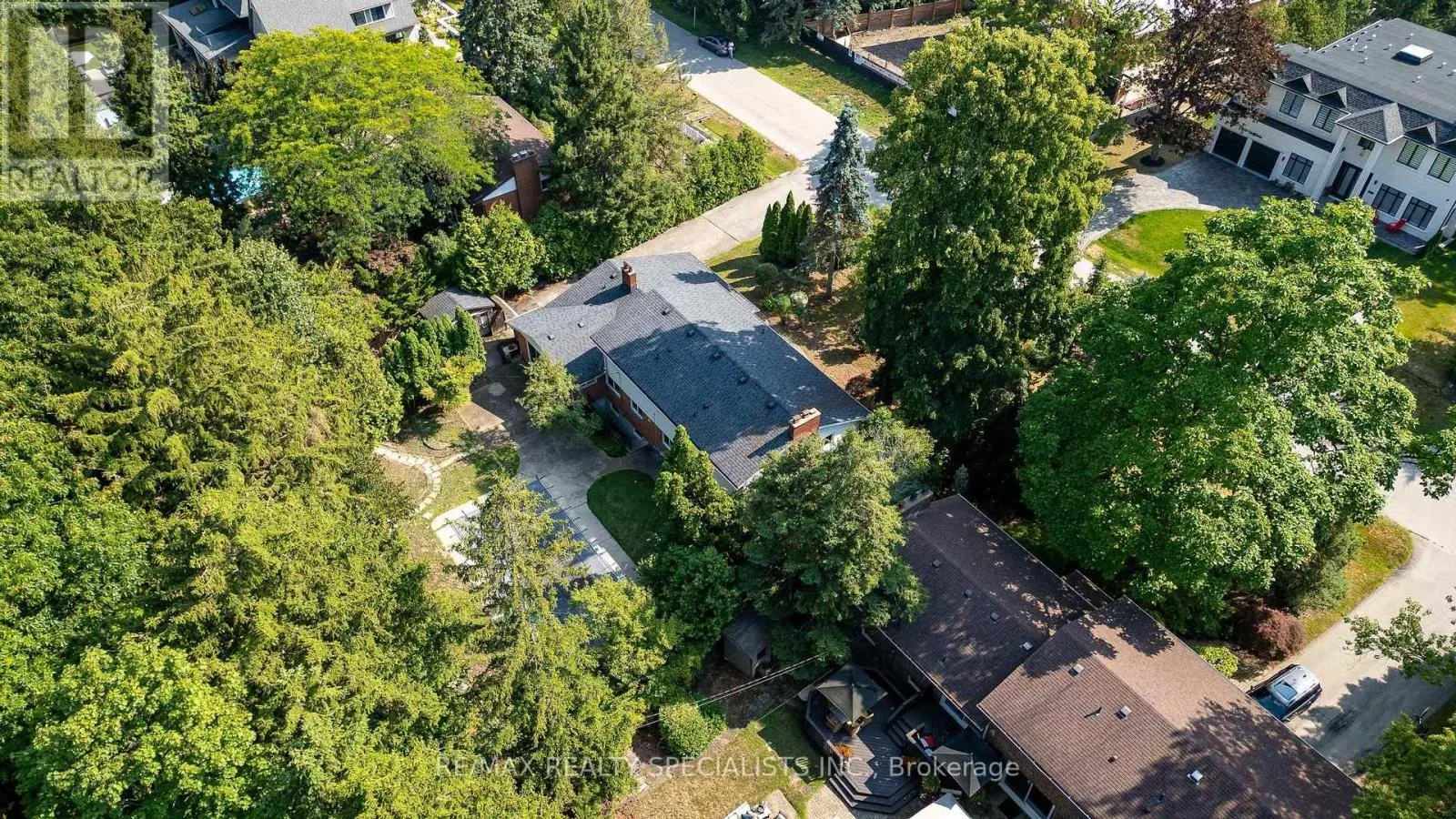 145 WOLFDALE AVENUE