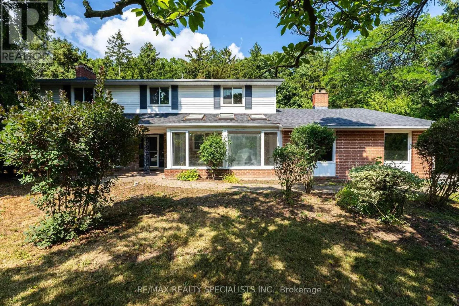 145 WOLFDALE AVENUE