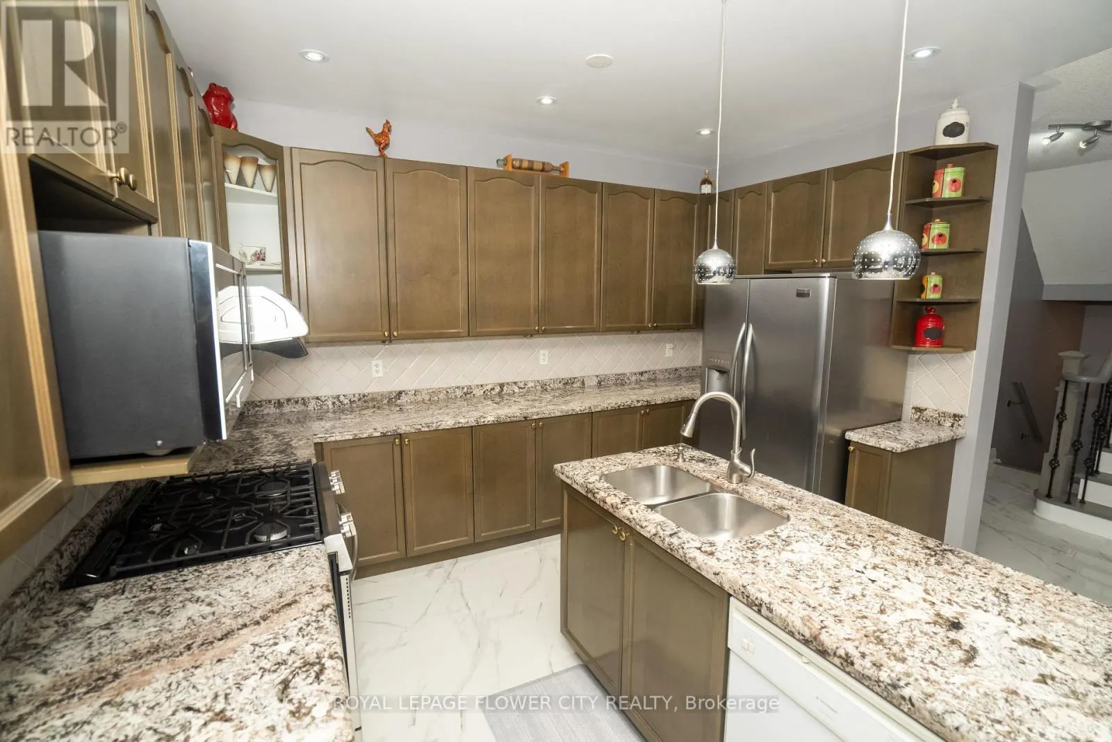 26 RANCHERO DRIVE
