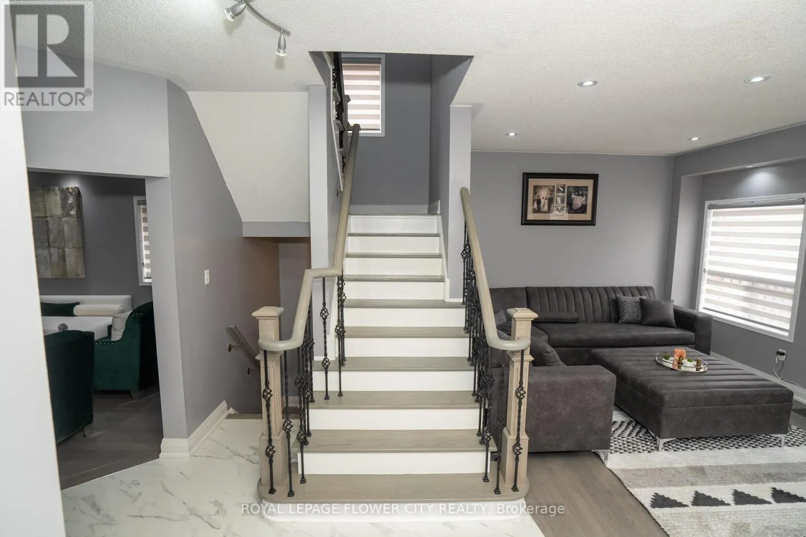 26 RANCHERO DRIVE
