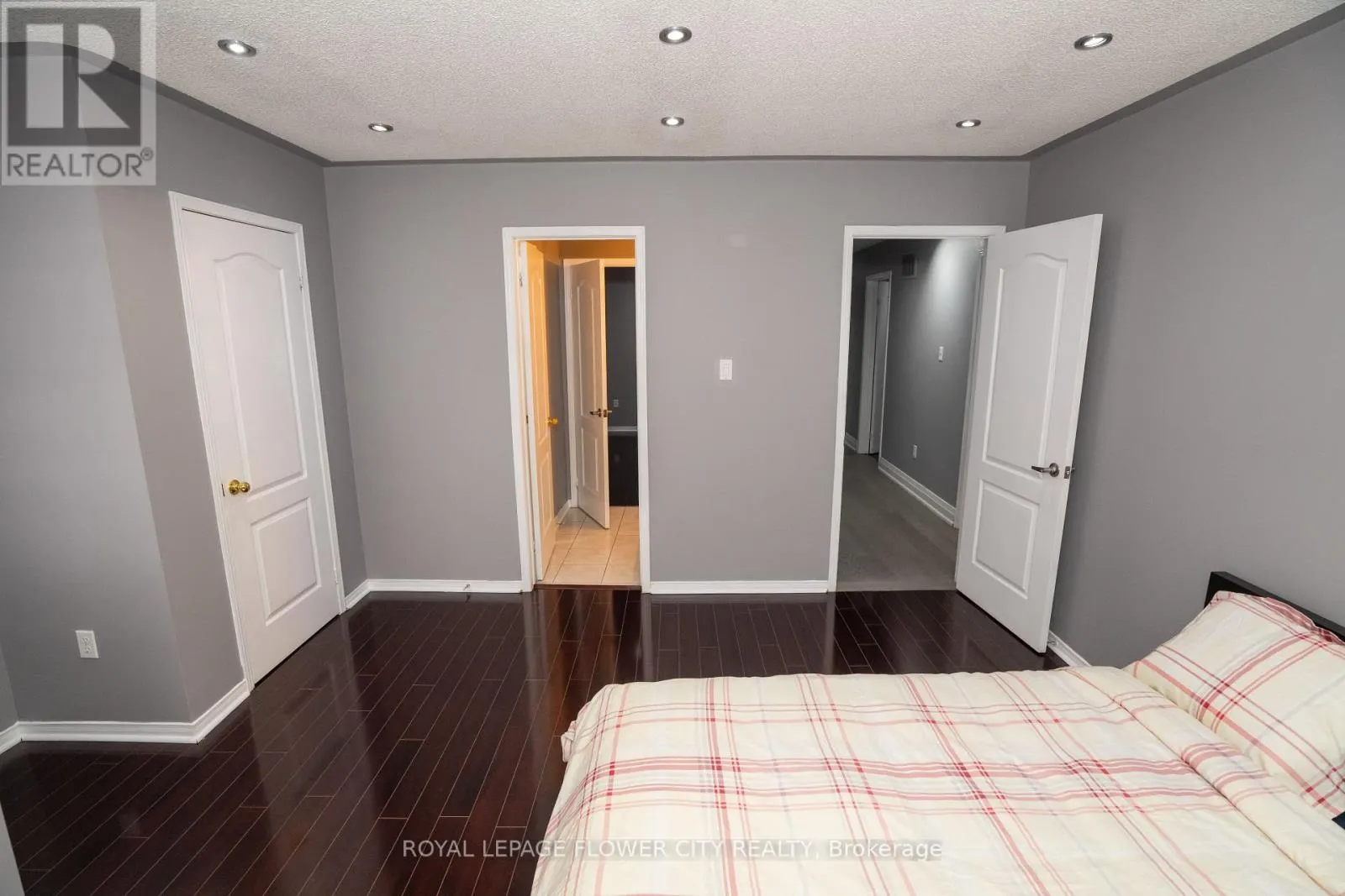 26 RANCHERO DRIVE
