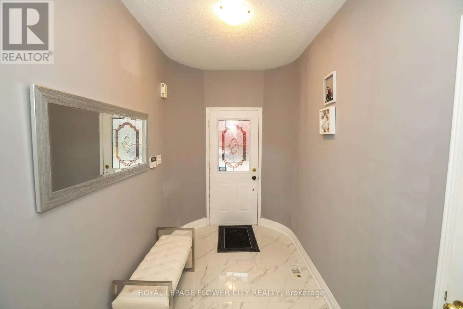 26 RANCHERO DRIVE
