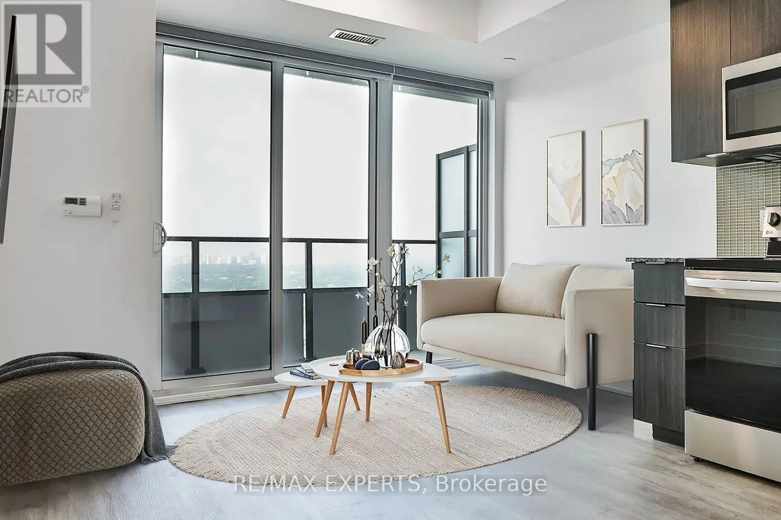 3703 - 20 SHORE BREEZE DRIVE