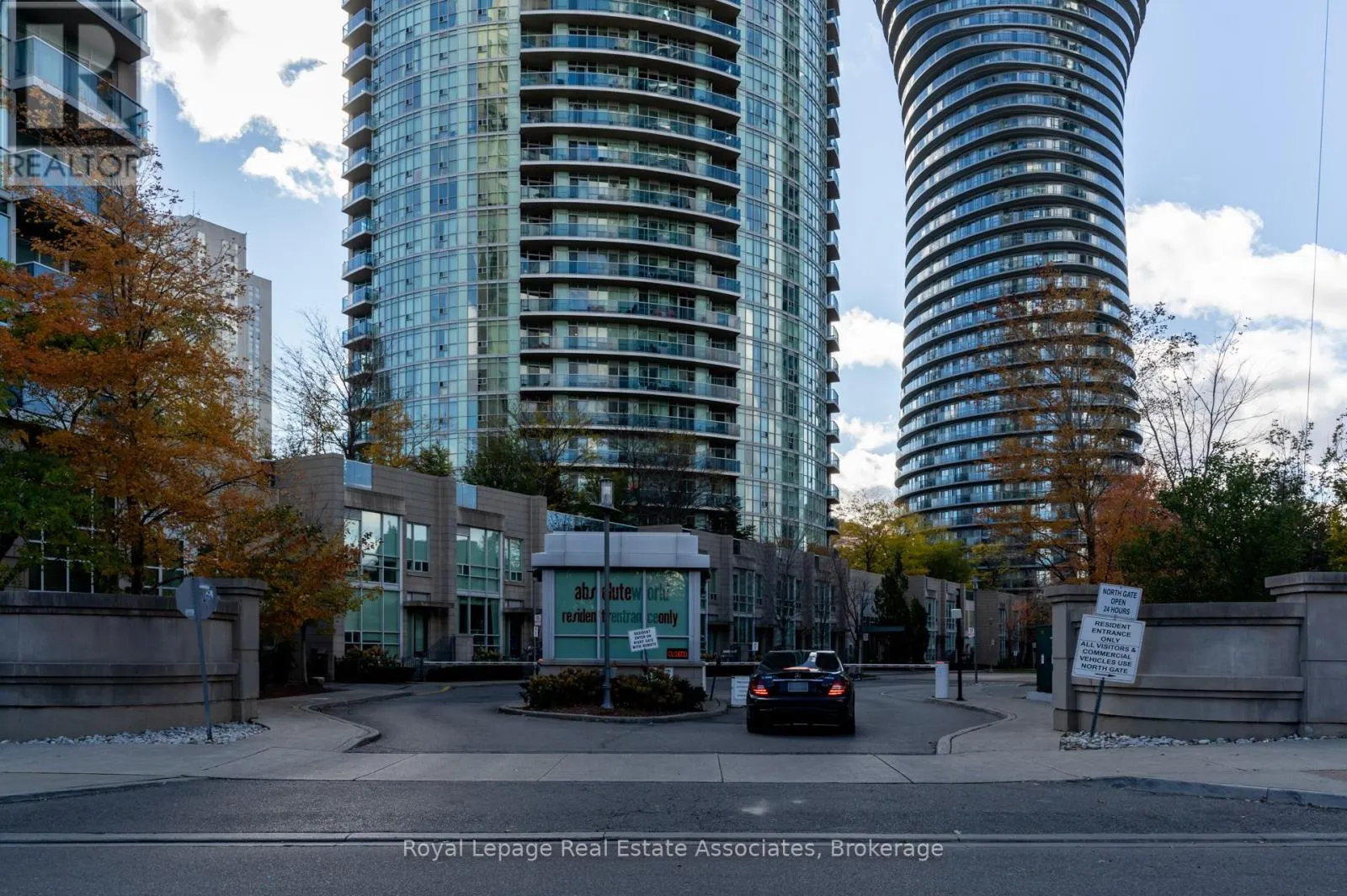 2410 - 90 ABSOLUTE AVENUE