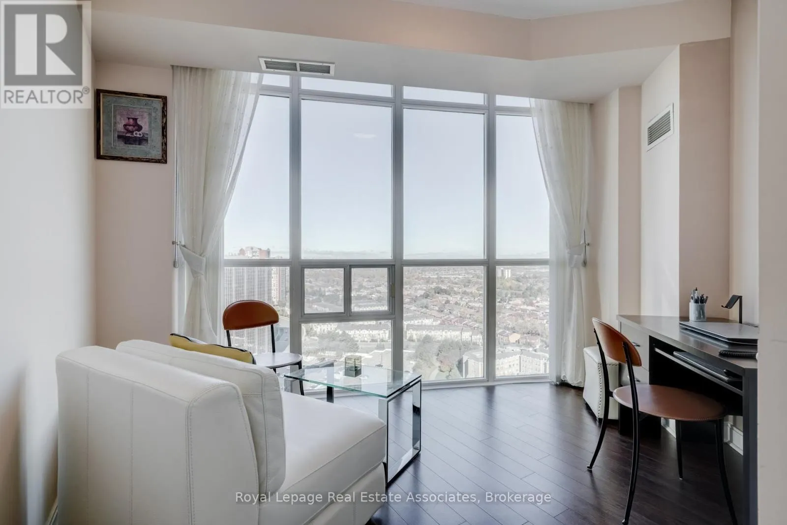 2410 - 90 ABSOLUTE AVENUE